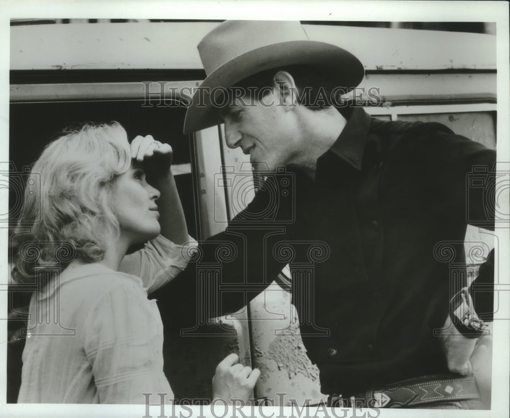 1984 Press Photo Tuesday Weld &amp; Peter Coyote in &quot;Scorned and Swindled&quot; - Historic Images