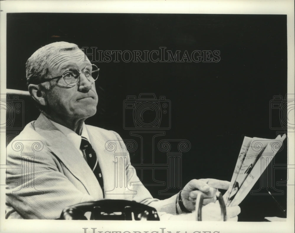 1976 Press Photo James Whitmore in "Give 'Em Hell Harry!" - mjp38795 - Historic Images