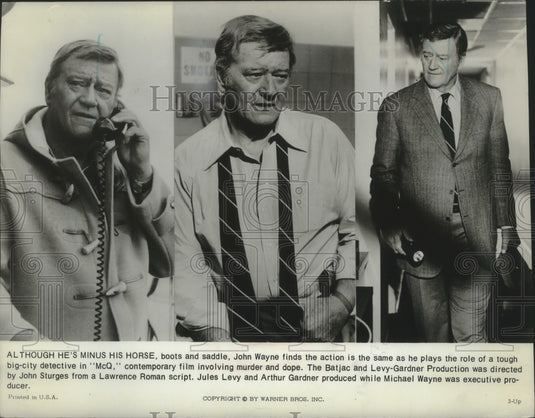1974 Press Photo John Wayne in "McQ" - mjp38812 - Historic Images