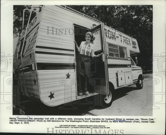 1978 Press Photo Nancy Thurmond In Camper-Van For Husband Strom's Campaign - Historic Images