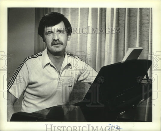 1982, Music Director Charles Sullivan - mjp38877 - Historic Images
