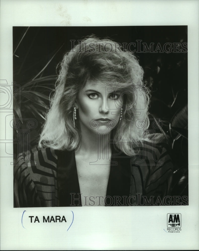 1985, Ta Mara - mjp38913 - Historic Images