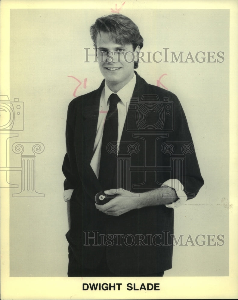 1990, comedian Dwight Slade - mjp39019 - Historic Images