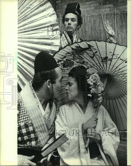 1981, Skylight Theater production of "The Mikado" - mjp39045 - Historic Images