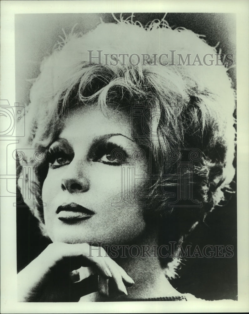 1970 Press Photo Joanna Simon, U.S. entertainer - mjp39185 - Historic Images