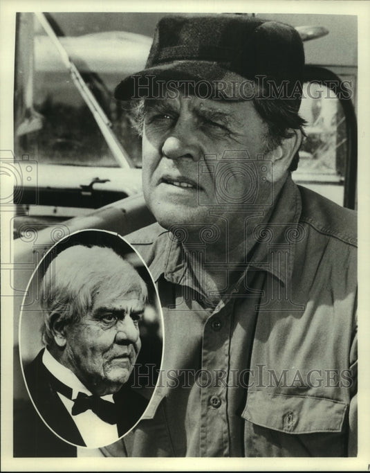 1977, Two Faces Of Pat Hingle In 'The Secret Life Of John Chapman' - Historic Images