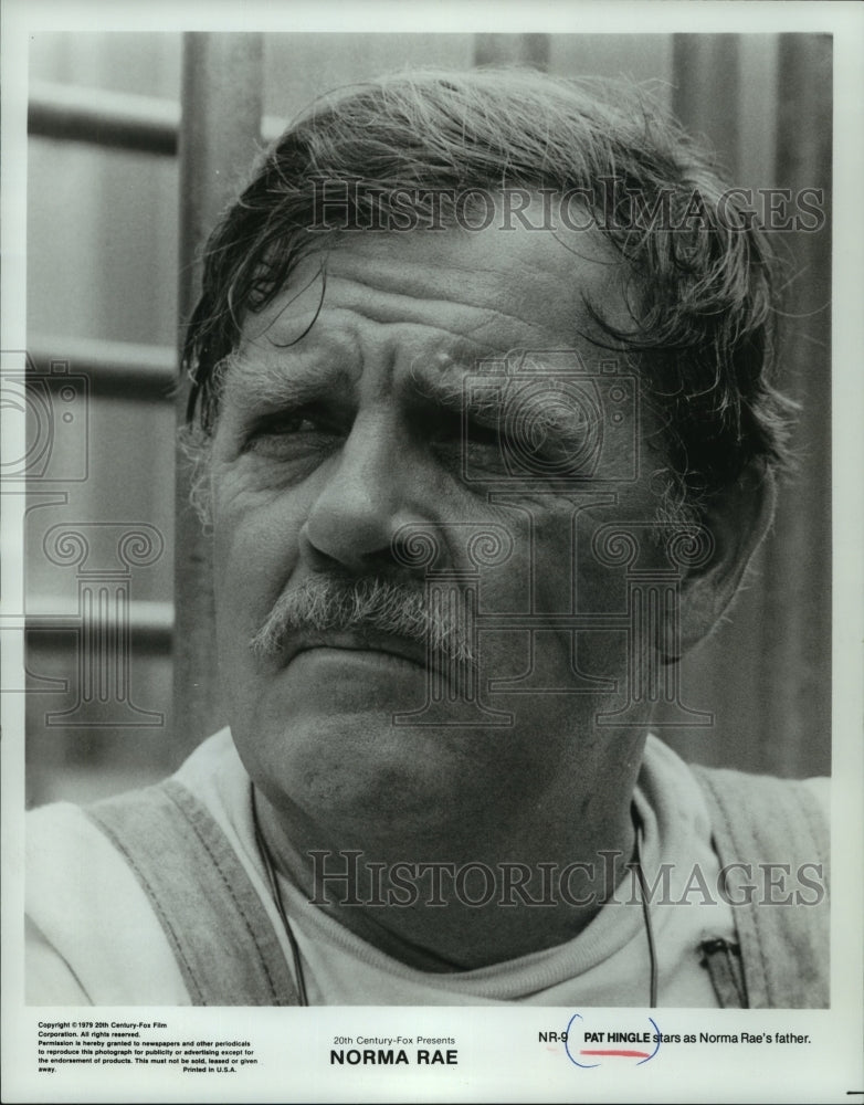 1979, Pat Hingle Stars As Norma Rae's Father In 'Norma Rae' - Historic Images