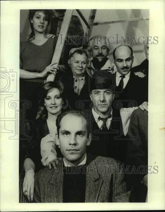 1984, Actor Dustin Hoffman in "Death of a Salesman" - mjp39276 - Historic Images