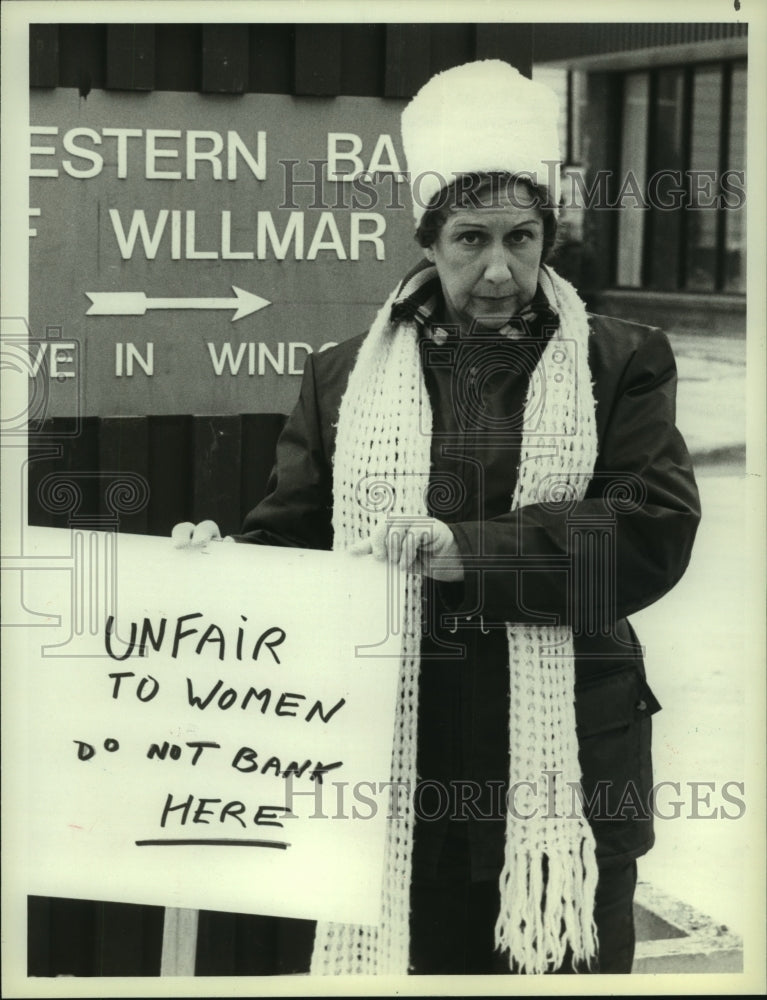 1983 Press Photo Award winning actress Jean Stapleton in &quot;A Matter of Sex&quot; - Historic Images