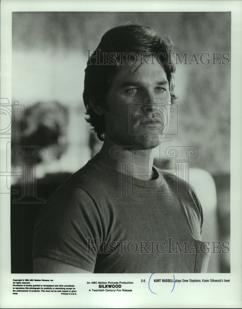 1983, Kurt Russel acts in the movie Silkwood as Drew Stephens - Historic Images