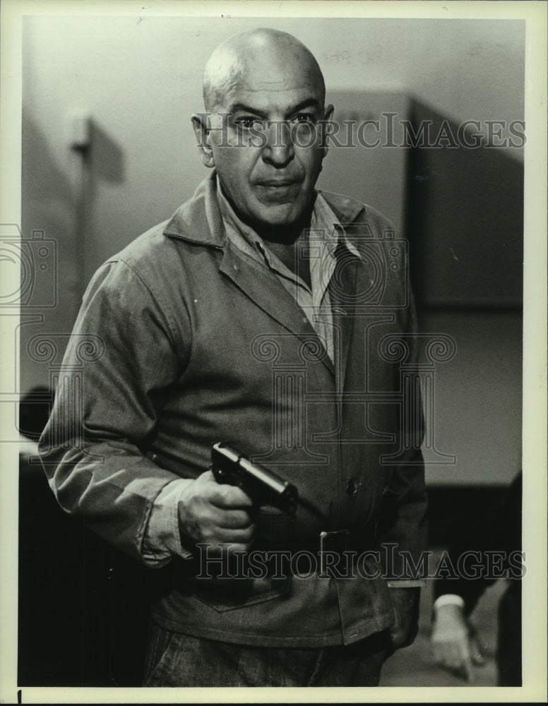 1983 Press Photo Actor Telly Savalas in &quot;Alcatraz: The Whole Shocking Story&quot; - Historic Images
