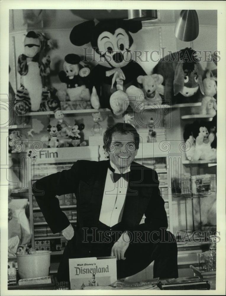 1973, Dean Jones acts in Disney special tribute on ABC - mjp39580 - Historic Images