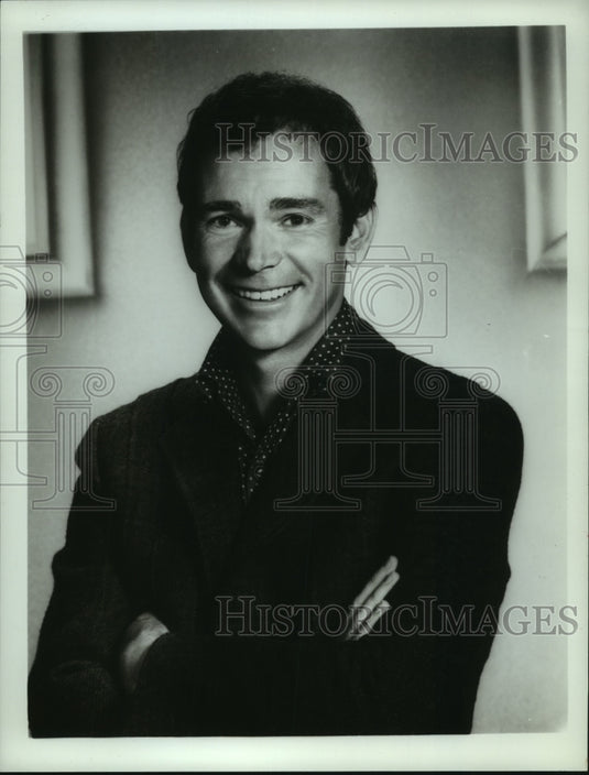 1971, Actor Dean Jones in CBS' "The Chicago Teddy Bears" - mjp39582 - Historic Images