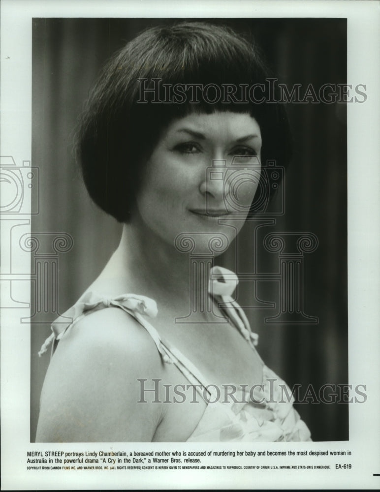 1988, Meryl Streep stars in &quot;A Cry in the Dark&quot; - mjp39623 - Historic Images