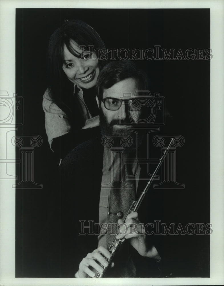 1981 Press Photo Toshiko Akiyoshi and Saxophonist Lew Tabackin - mjp39778 - Historic Images