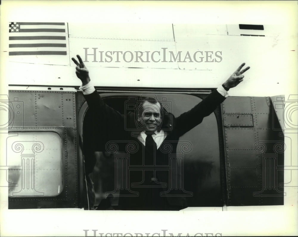 1989, Actor Lane Smith captures the essence of Richard Nixon in film - Historic Images