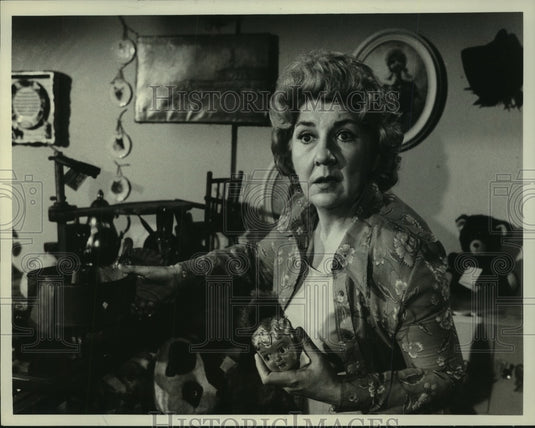 1975 Press Photo Maureen Stapleton stars in "Queen of the Stardust Ballroom" - Historic Images