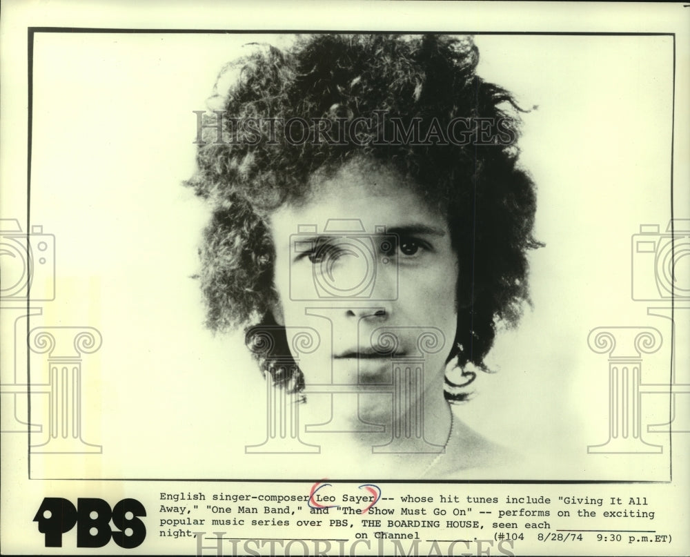 1974, Singer-composer Leo Sayer performs in &quot;The Boarding House&quot; - Historic Images