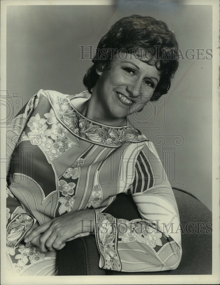 1972 Press Photo Jean Stapleton, actress from "All In The Family" tv s -  Historic Images
