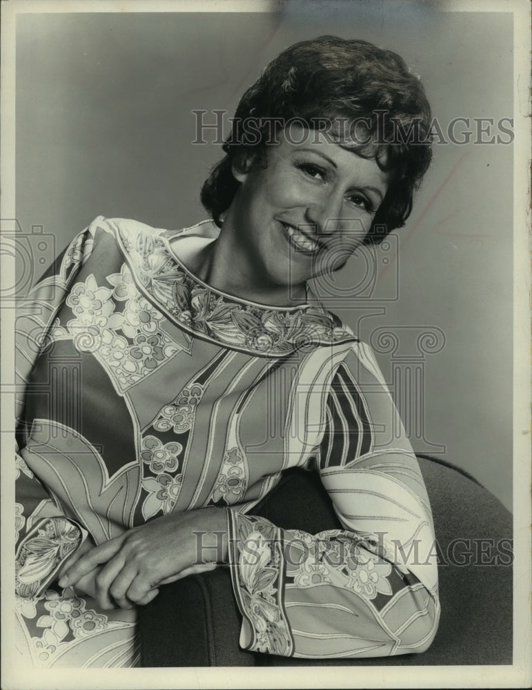 1972 Press Photo Jean Stapleton, actress from "All In The Family" tv show - Historic Images