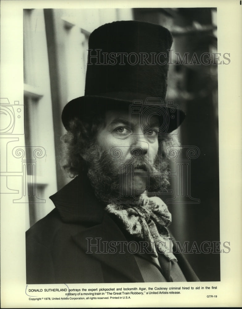 1978 Press Photo Donald Sutherland in "The Great Train Robbery" - mjp40551 - Historic Images