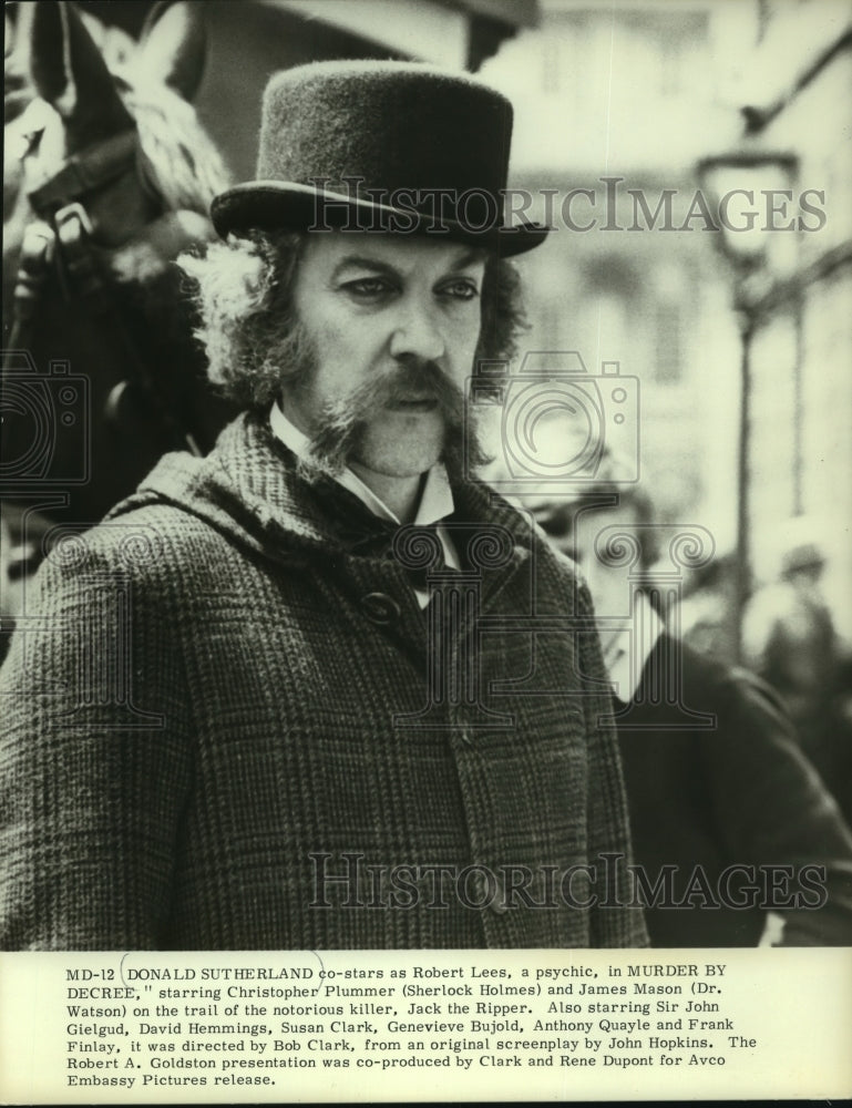 1980, Donald Sutherland in &quot;Murder By Decree&quot; - mjp40565 - Historic Images
