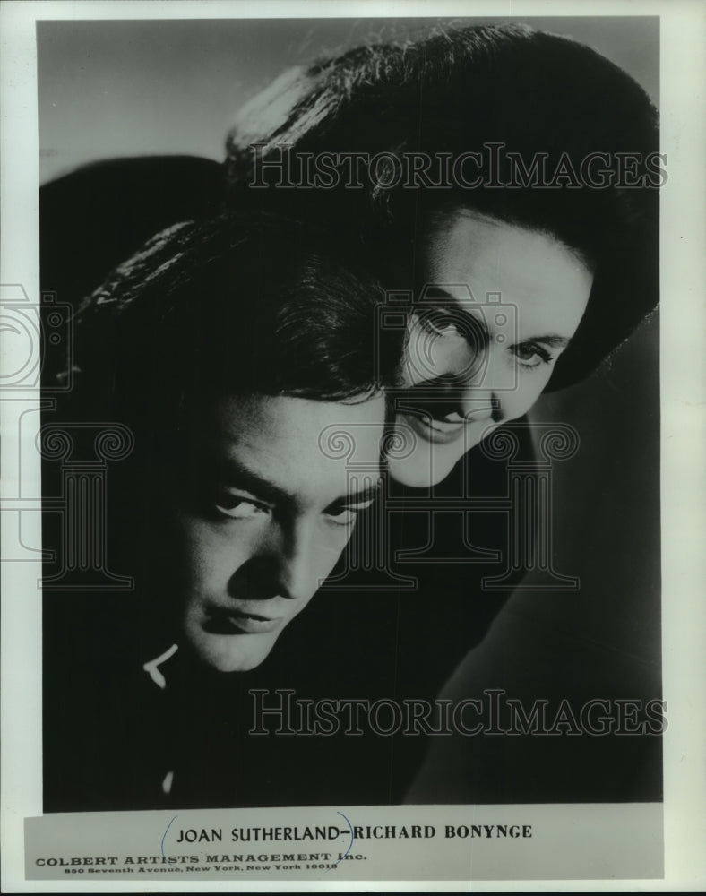 1969 Press Photo Singer Joan Sutherland &amp; Richard Bonynge - mjp40571- Historic Images