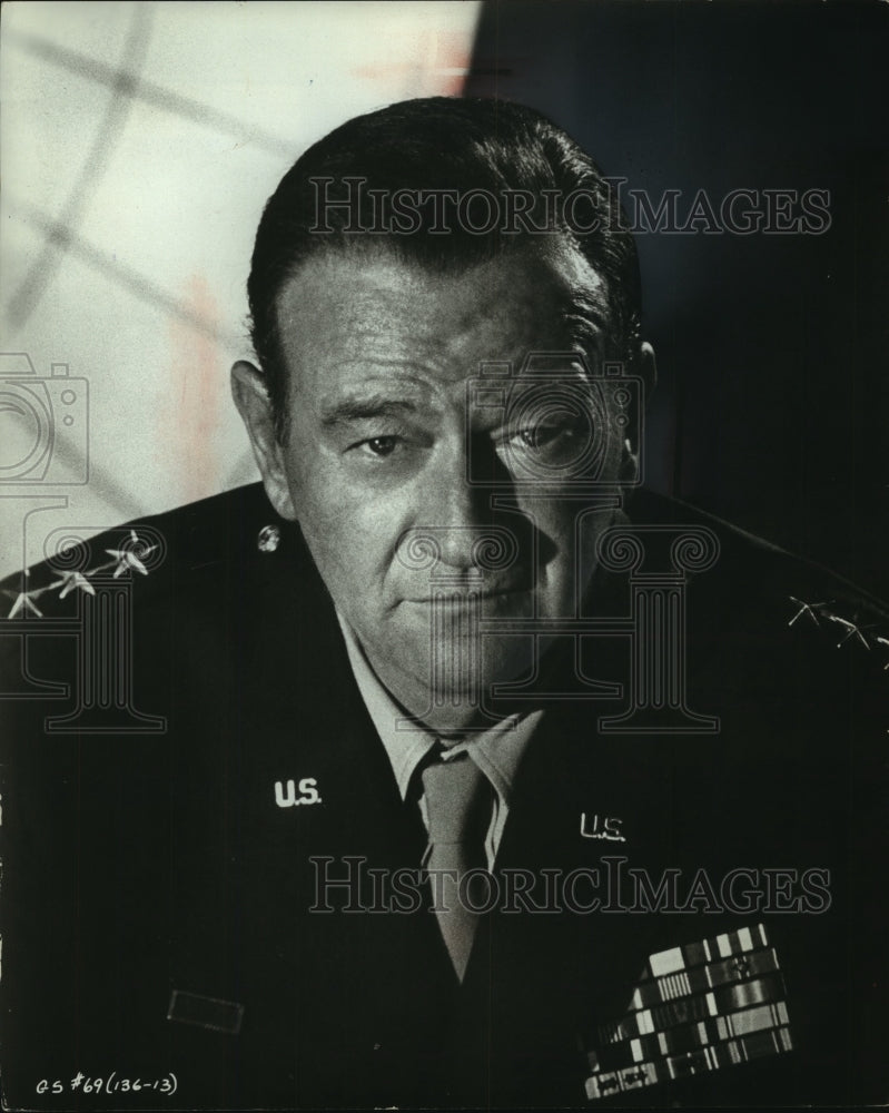 1966 Press Photo United States Actor John Wayne dressed as the General - Historic Images