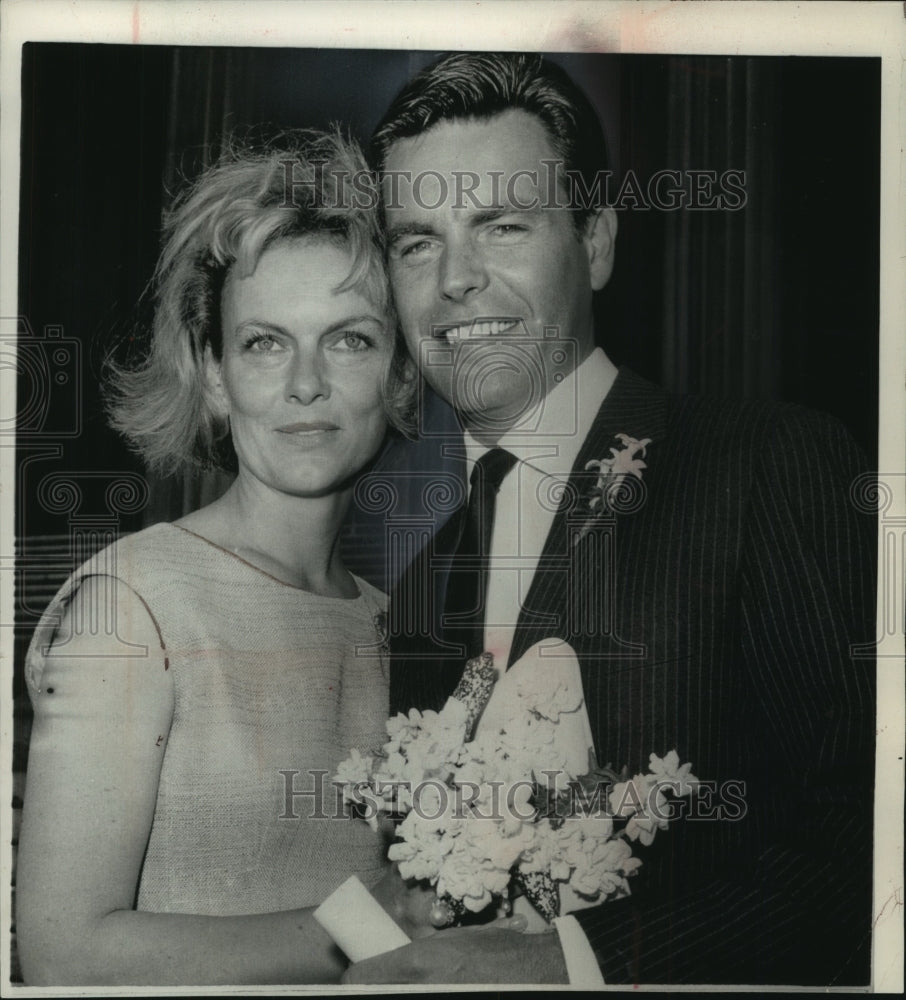 1963, Actor Robert Wagner &amp; actress Marion Marshall married, New York - Historic Images