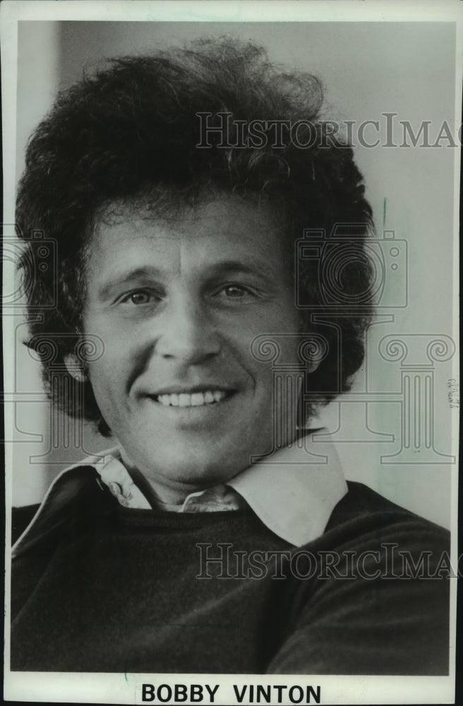 1977 Press Photo Singer Bobby Vinton, teenage idol of the &#39;60s - mjp40782 - Historic Images