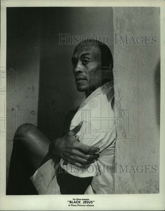 1971, Woody Stode in a scene from Black Jesus. - mjp40844 - Historic Images