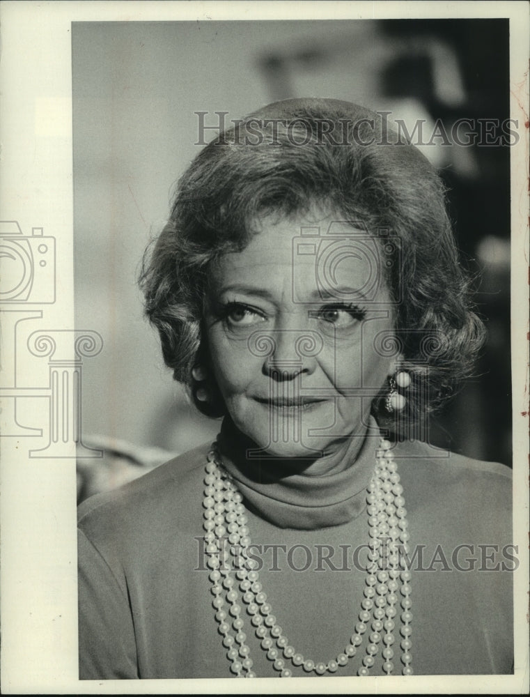 1971, Actress Sylvia Sydney - mjp40893 - Historic Images