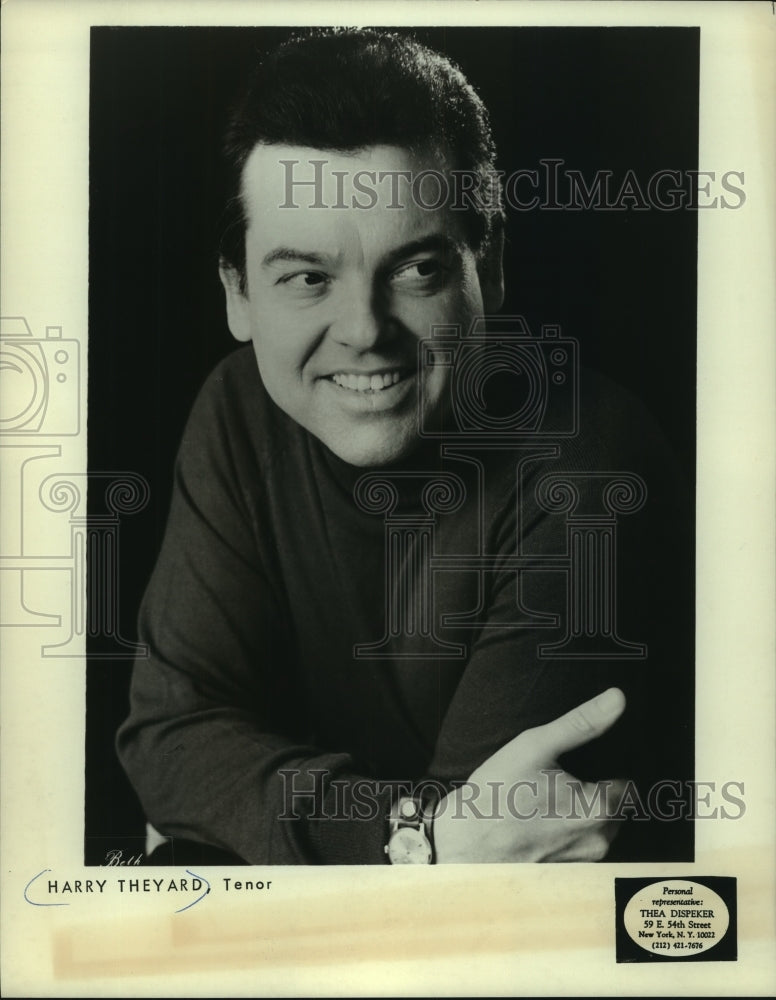 1975, “A Handful of Souls” lead singer Tenor Harry Theyard - Historic Images