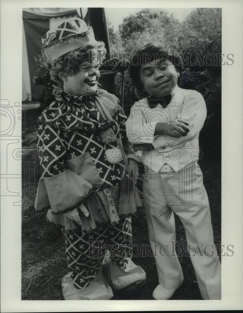 1979 Press Photo Actor Herve Villechaize with a clown - mjp41003 - Historic Images
