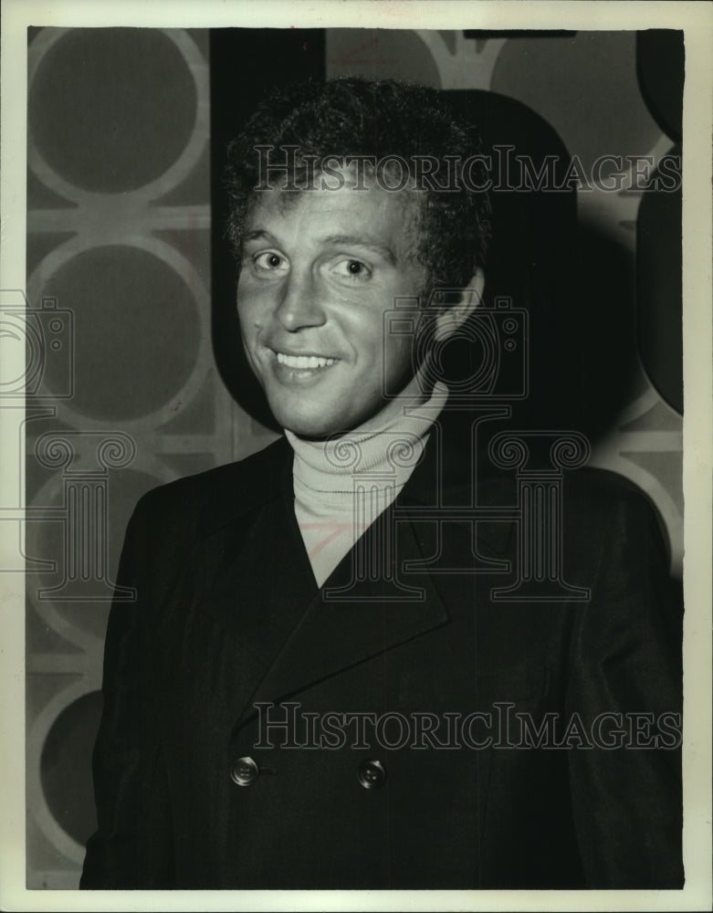 1968 Press Photo Singer Bobby Vinton - mjp41011 - Historic Images