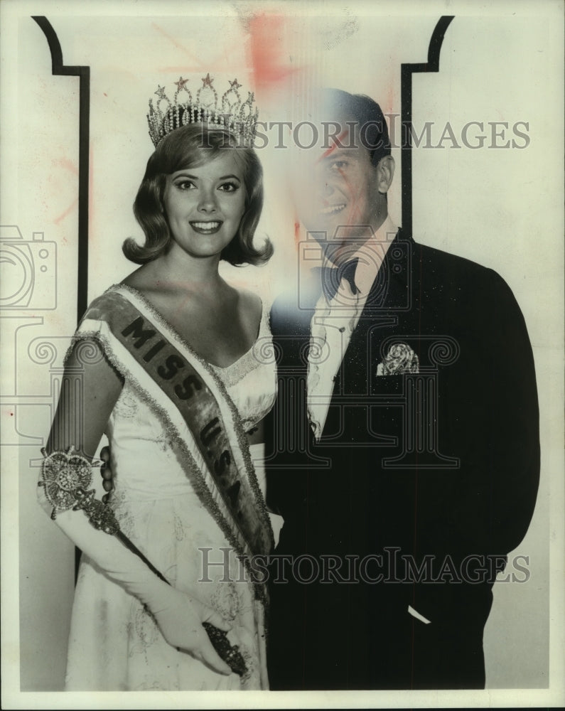 1965 Press Photo Miss USA Bobbi Johnson with host Joe Garagiola - mjp41088 - Historic Images
