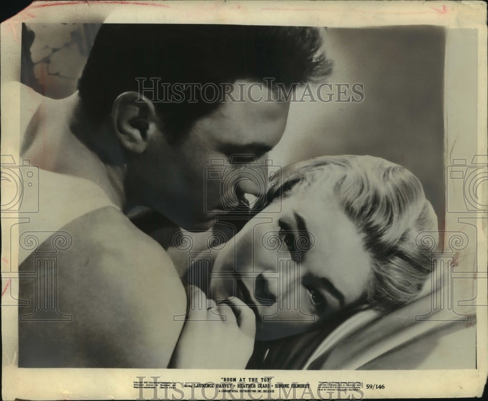 1965, Simone Signoret and Laurence Harvey in &quot;Room at the Top&quot; - Historic Images