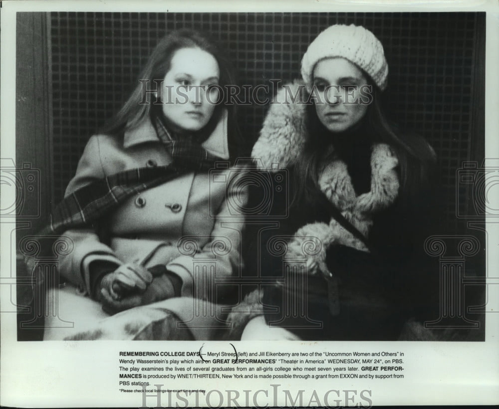 1978 Press Photo Meryl Streep and Jill Eikenberry in Uncommon Women and Others - Historic Images