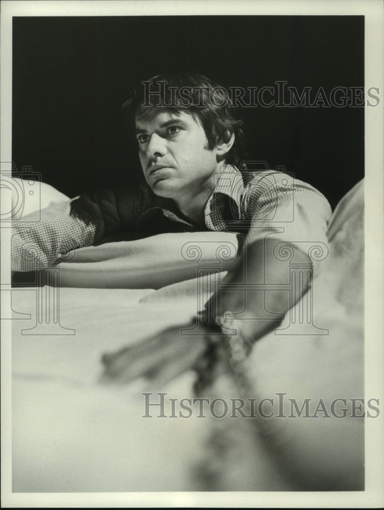 1980 Press Photo Dan Tanna (Robert Urich is drugged at 9 p.m. on ABC - mjp41681 - Historic Images