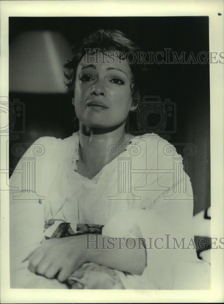 1984, Actress Karen Valentine as an amnesiac crime victim &quot;Jane Doe&quot; - Historic Images