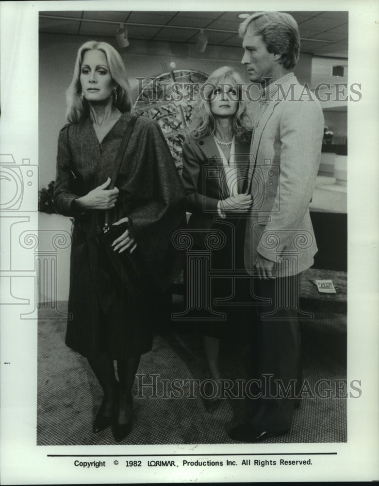 1982, Joan Van Ark and others in &quot;Knots Landing&quot; on CBS - mjp41817 - Historic Images