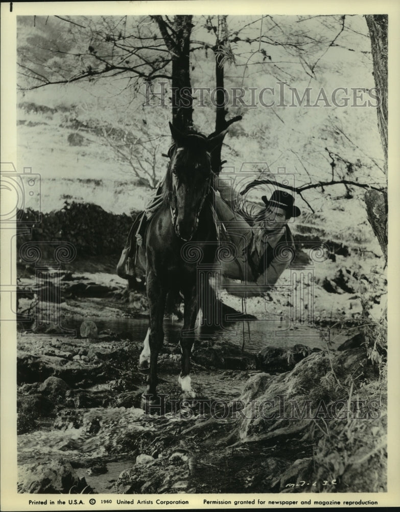 1960, Movie star, Horst Buchholz riding a horse - mjp41910 - Historic Images