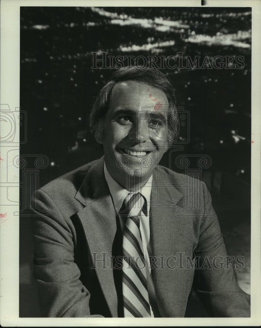 1978, NBC's "Tomorrow" talk show host, Tom Snyder - mjp42126 - Historic Images