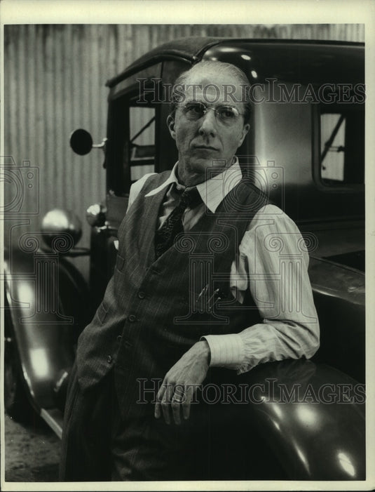 1985, Dustin Hoffman stars in TV version of "Death of a Salesman" - Historic Images