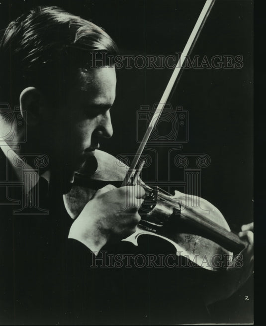 1970, Soviet Violinist Viktor Tretyakov Performs At Uihlein Hall - Historic Images