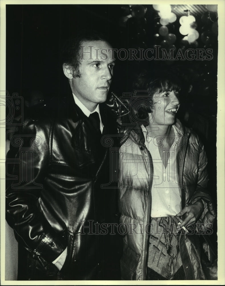 1979 Press Photo Charles Grodin and Penny Marshall attend after party, New York - Historic Images