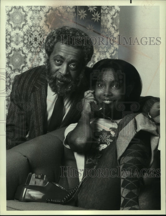 1975, Whitman Mayo and Rosanne Katon star in "Grady" - mjp42222 - Historic Images