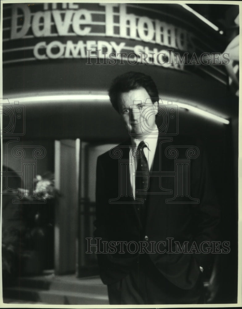 1990 Press Photo Comedian Dave Thomas stars in CBS&#39;s Dave Thomas Comedy Show - Historic Images