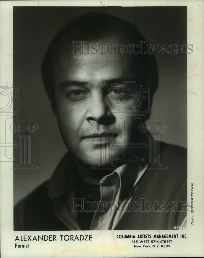 1992 Press Photo Alexander Toradze, Foreign Pianist - mjp42402 - Historic Images