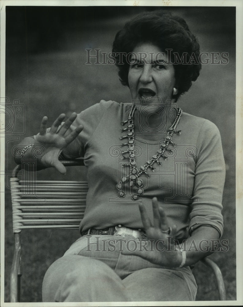 1975 Press Photo Actress Sirin Devrim Trainer - mjp42449 - Historic Images